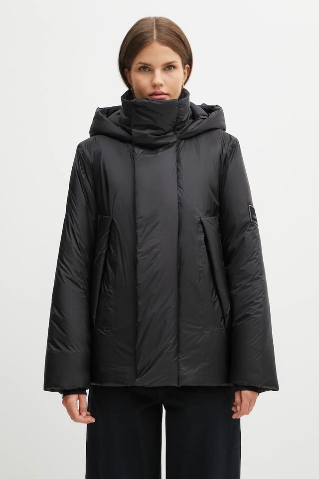 Rains Torna Curve W4T3 Winter Puffer Jacket