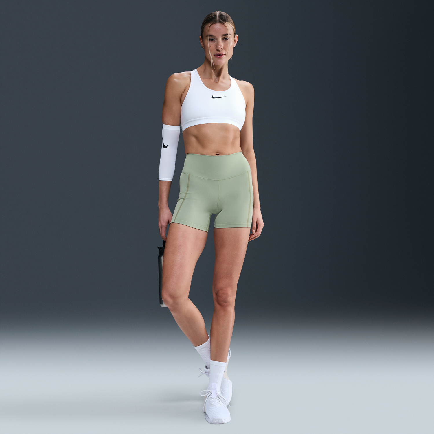 Къси панталони Nike One Dri-FIT High-Waisted 5" Bike Shorts Зелено | HV6961-370, 0