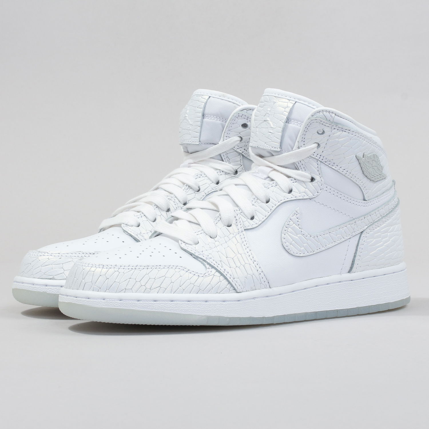 Кецове и обувки Jordan Air Jordan 1 Retro High Premium "Frost White" GS Бяло | 832596-100, 1