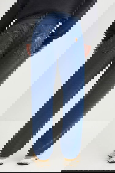 Дънки Carhartt WIP Relaxed Fit Newel Pant Синьо | I033123.E74J, 2