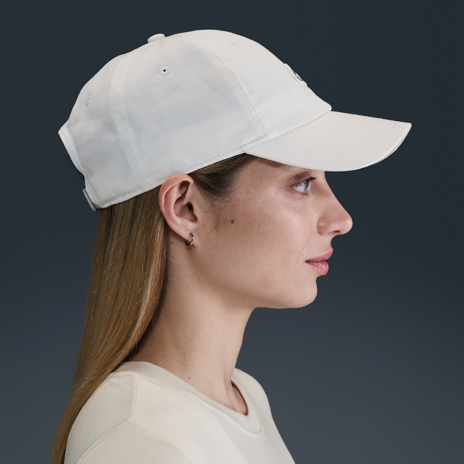Шапка с козирка Nike Nike Club Cortez Patch Unstructured Cap Бяло | HJ7124-100, 1