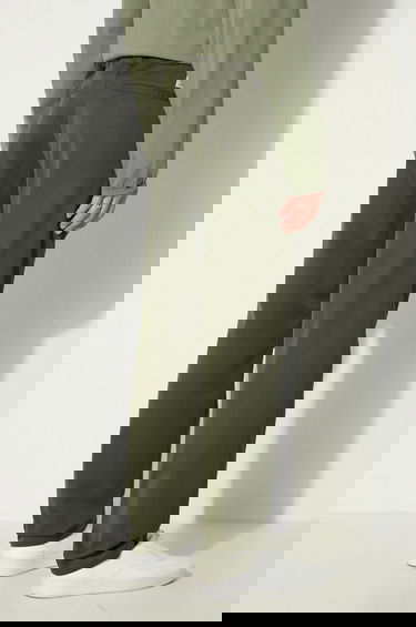 Панталони Carhartt WIP Plain Straight-Leg Master Pant Trousers Зелено | I034233.66602, 2