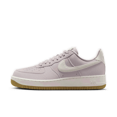 Кецове и обувки Nike Air Force 1 Low '07 Next Nature Platinum Violet W Лилаво | FN6326-001, 2