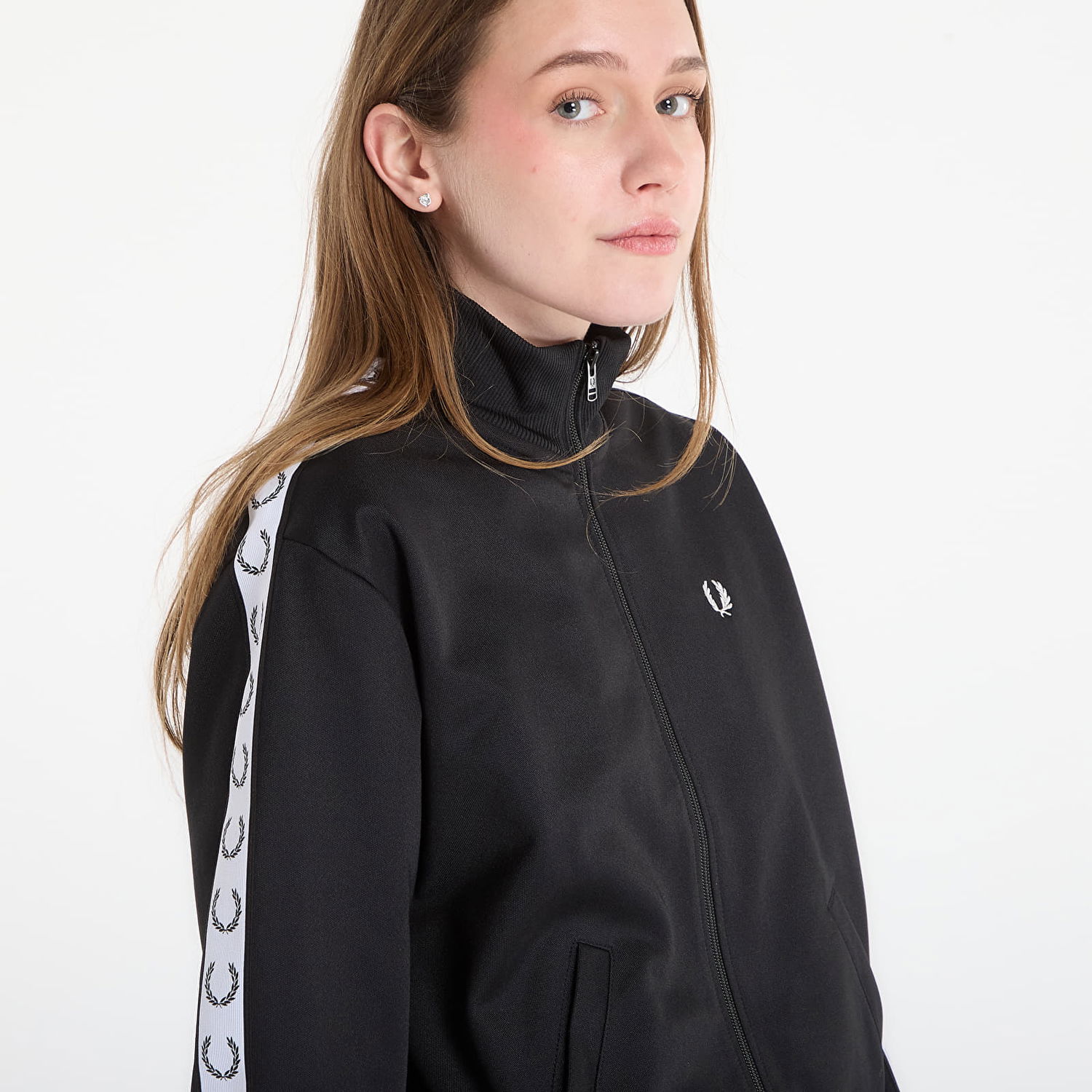 Яке Fred Perry Taped Track Jacket Черно | J1106 102, 1