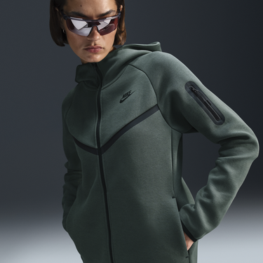 Суитчър Nike Sportswear Tech Fleece Windrunner Full-Zip Hoodie Зелено | HV6747-338, 3