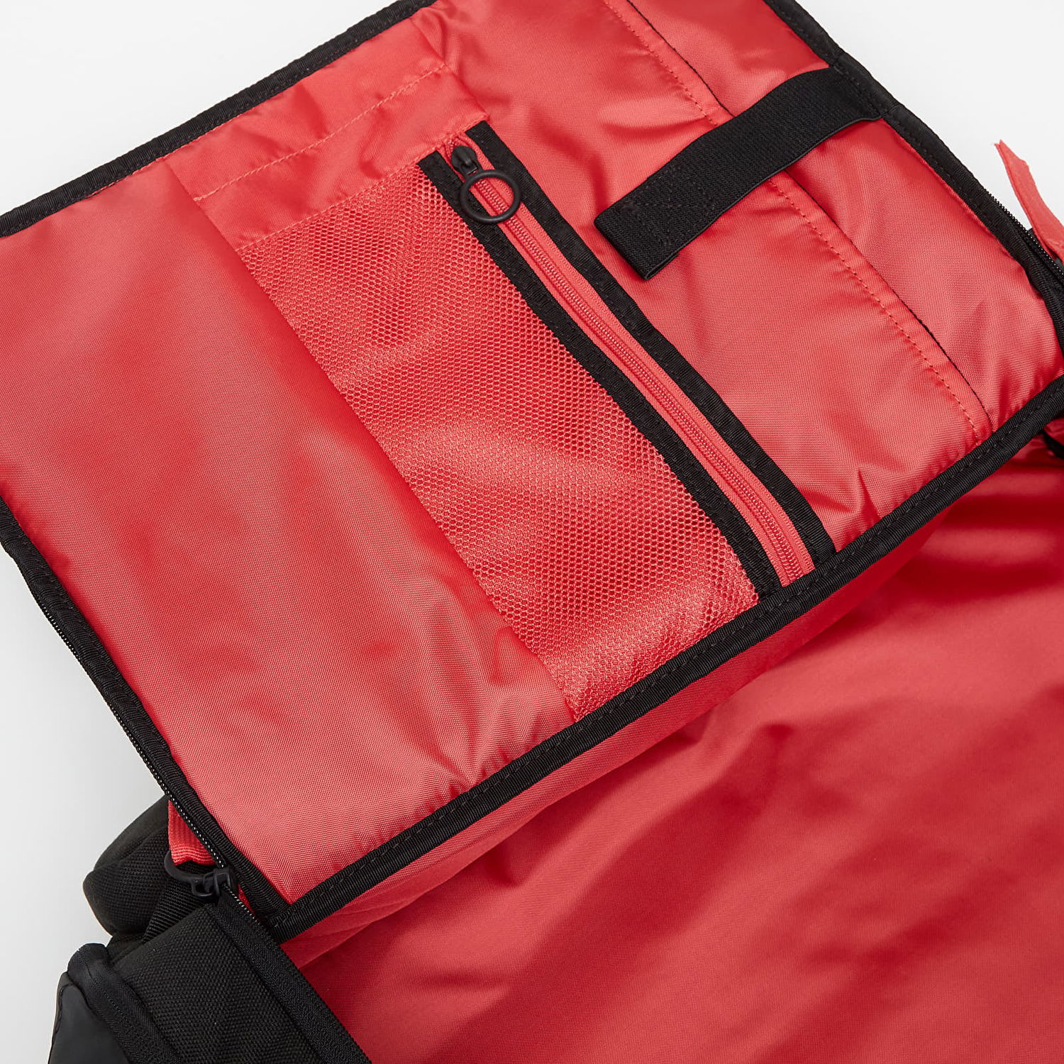 Чанта за пътуване Under Armour Project Rock Duffle 39L Черно | 1376459-001, 1