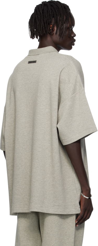 Поло тениска Fear of God ESSENTIALS 90s Fit Piqué Short Sleeve Polo Сиво | 125SP254405F, 2
