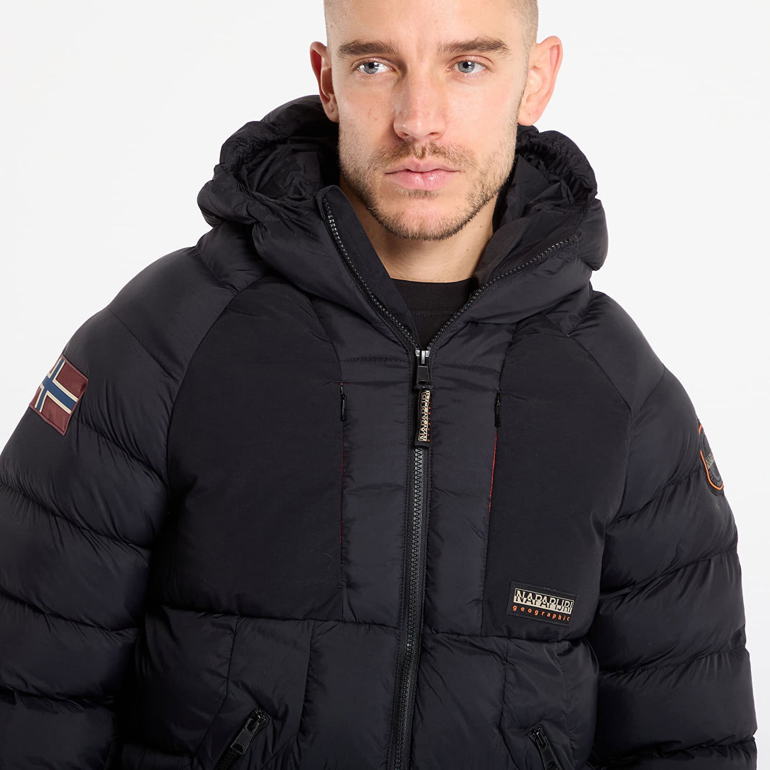 Пухо яке Napapijri Hooded Puffer Jacket A-Moesa Puf Черно | NP0A4I1R0411, 1