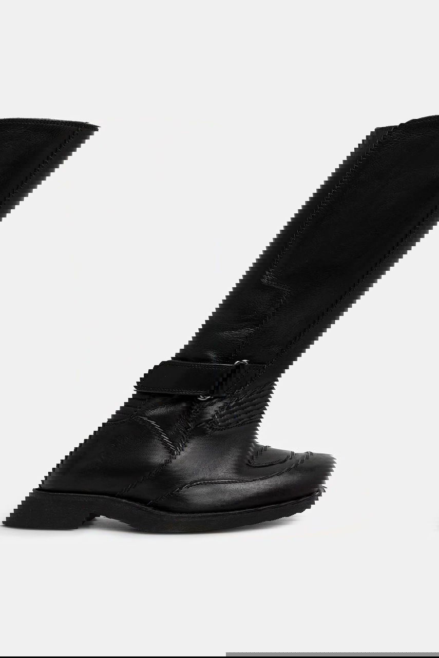 Кецове и обувки Maison Margiela MM6 Maison Margiela Tall Leather Boots with Buckle and Flat Heel Черно | S66WW0100.P7431.T8013, 1