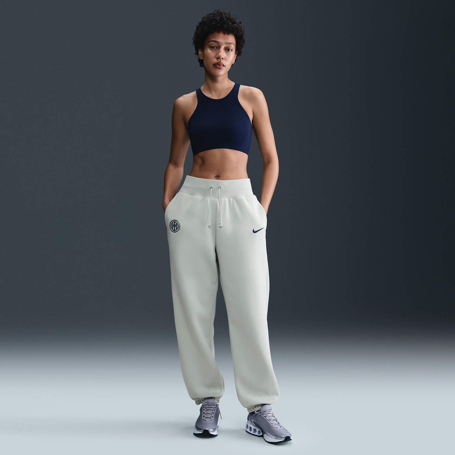 Спортни панталони Nike Inter Milan Phoenix Fleece High-Waisted Loose Fit Pants Бежово | HJ6319-092, 0