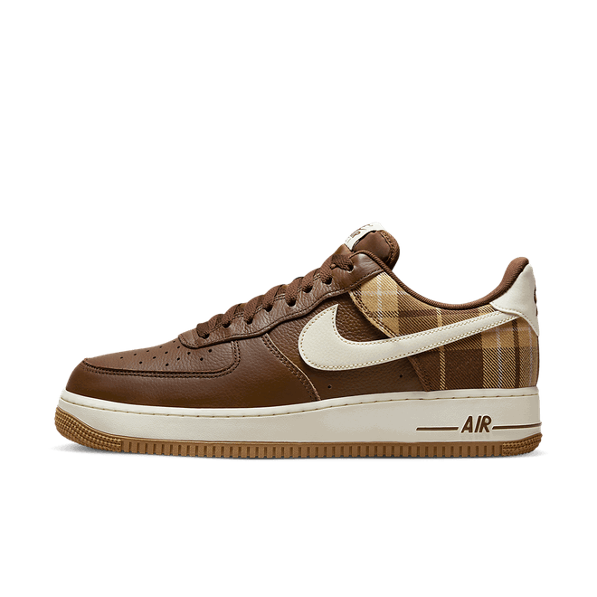 Кецове и обувки Nike Air Force 1 '07 LX "Low Plaid" Кафяво | DV0791-200, 0