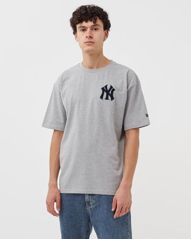 Тениска New Era MLB NEW YORK YANKEES HERITAGE PATCH TEE Сиво | 196172400455, 1
