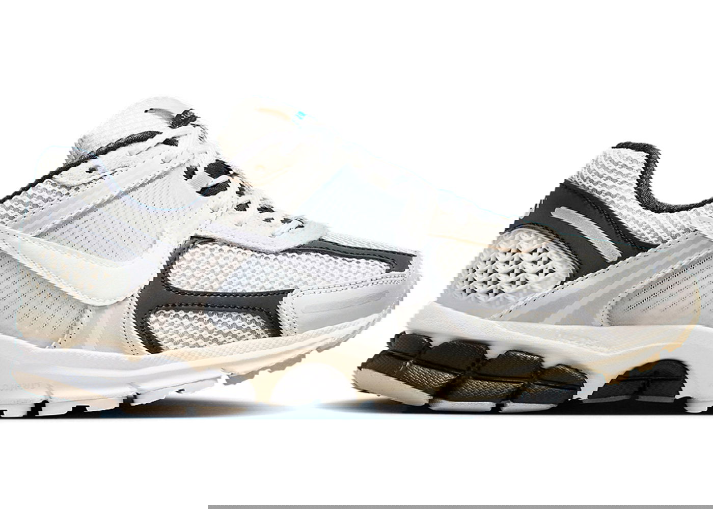 Кецове и обувки Nike Vomero 5 "Supersonic" Бежово | FN7649-110, 1