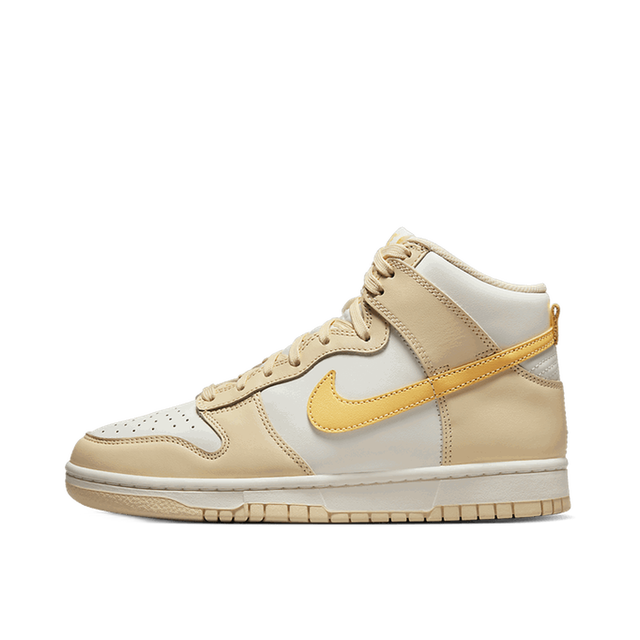 Dunk High "Pale Vanilla" W