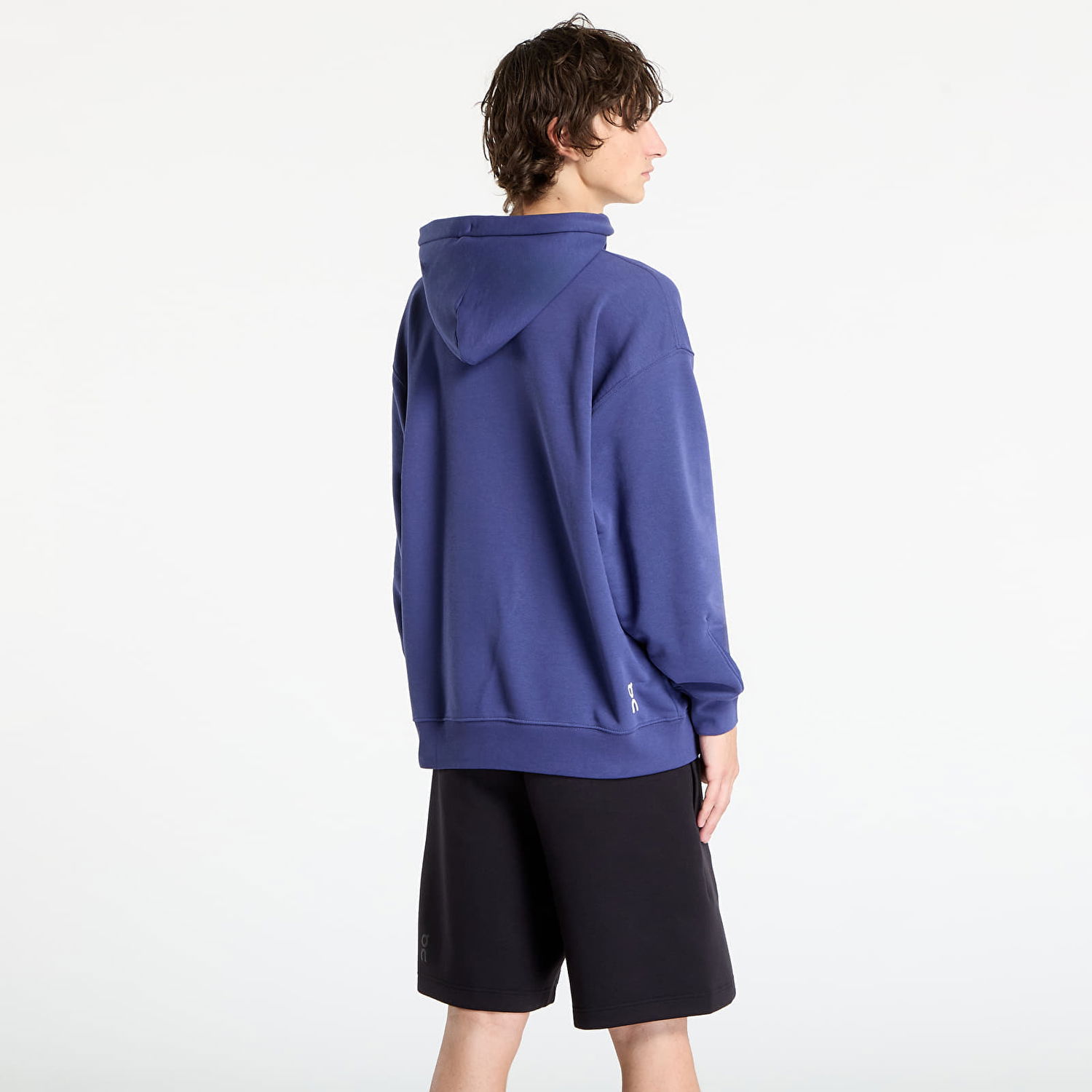 Суитчър On Running Club Hoodie Синьо | 1ME10030584, 1