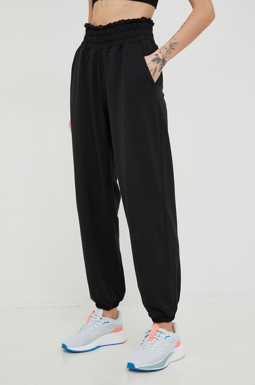 Спортни панталони adidas Performance Pants Yoga Studio Черно | HS8122, 0