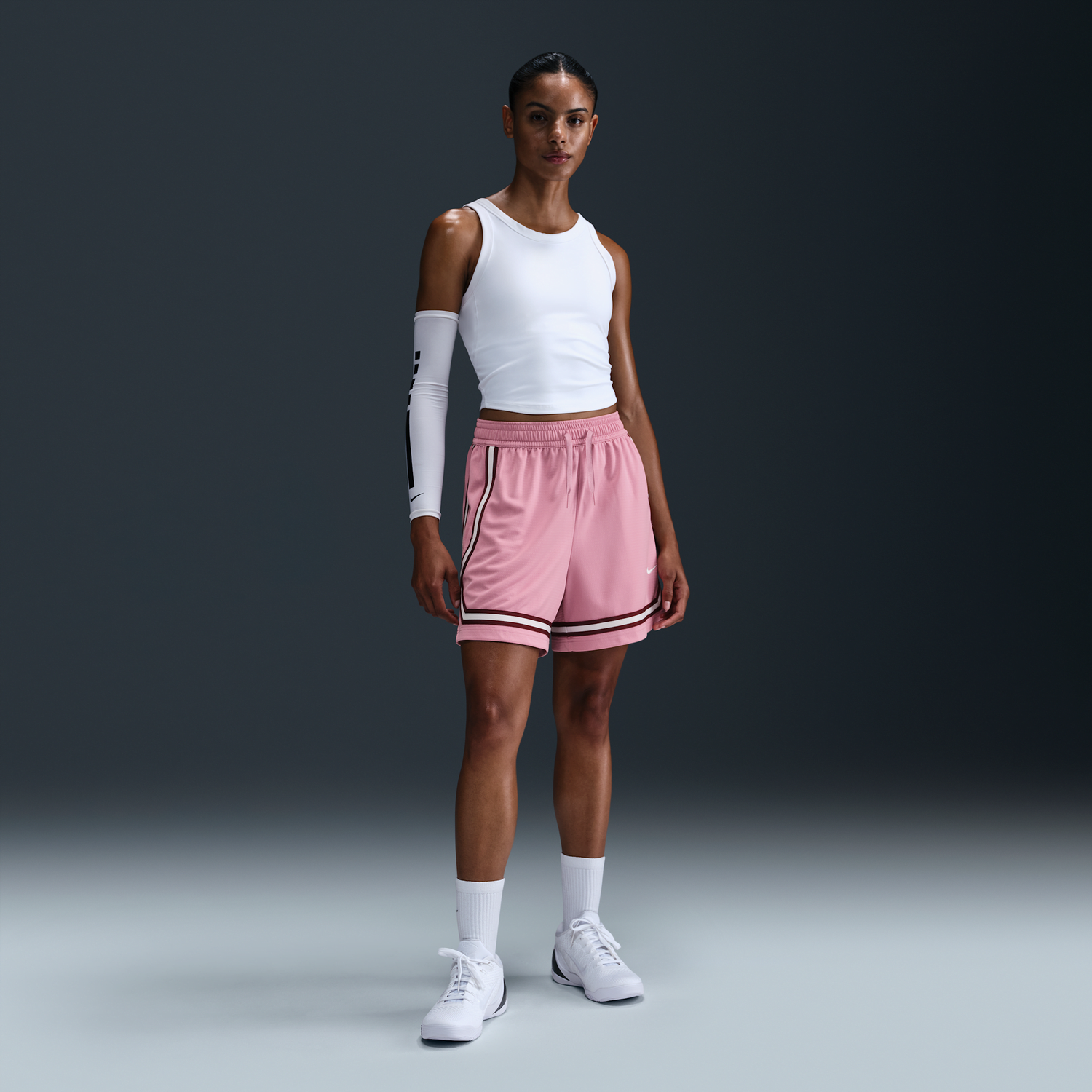 Къси панталони Nike Nike Crossover Dri-FIT 5" Basketball Shorts Розово | FV8505-699, 0