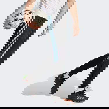 Спортни панталони adidas Originals Tiro 23 Club Training Pants Черно | IL9549, 2