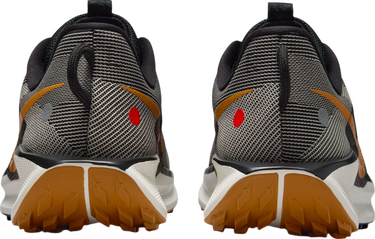 Кецове и обувки Nike React Pegasus Trail 5 Black Fir College Grey Desert Ochre Сиво | DV3864-009, 4