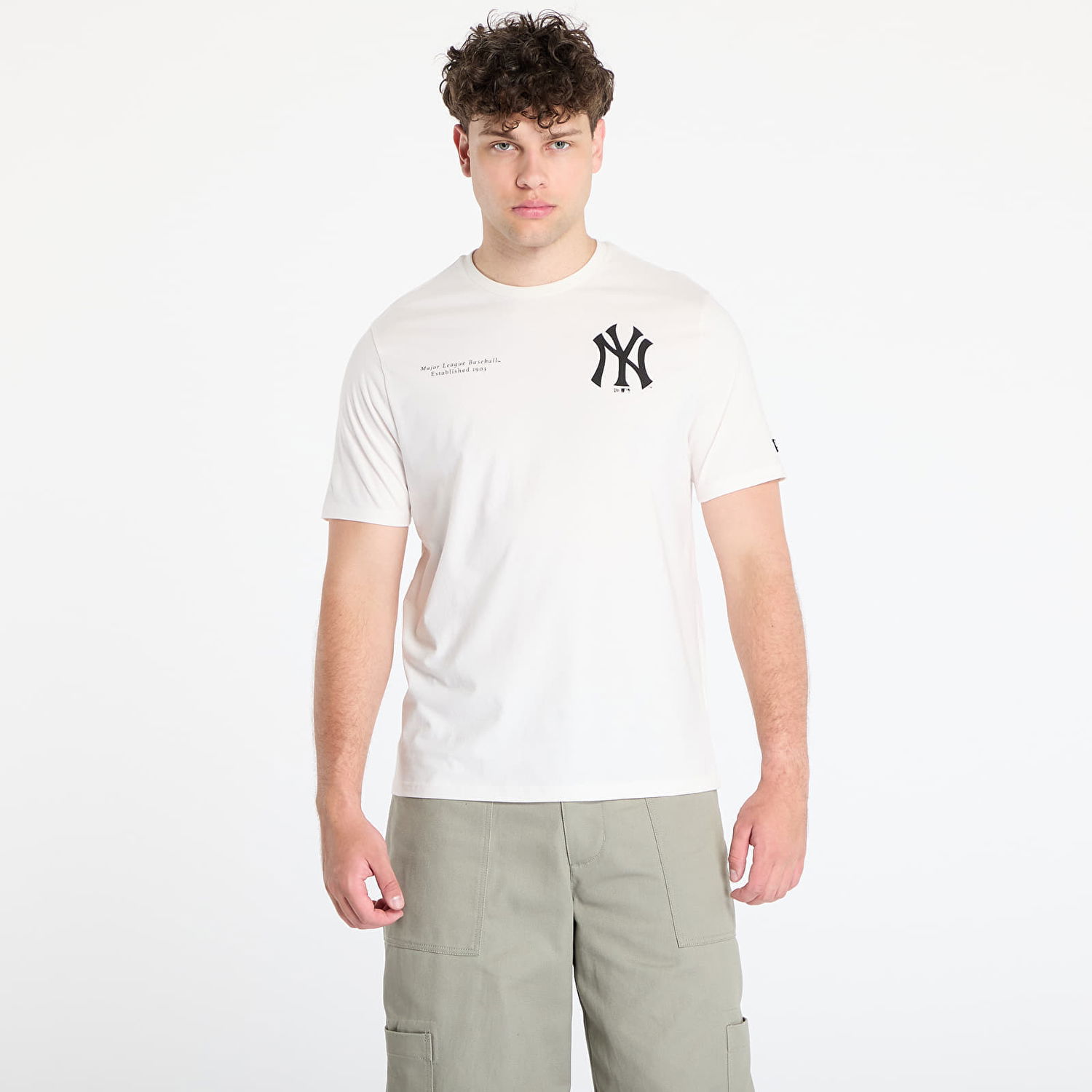 Тениска New Era New Era New York Yankees Arch Graphic Regular Tee Бяло | 60667714, 0