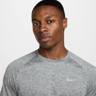 Тениска Nike Nike Stride T-Shirt Сиво | hv5203-084, 4