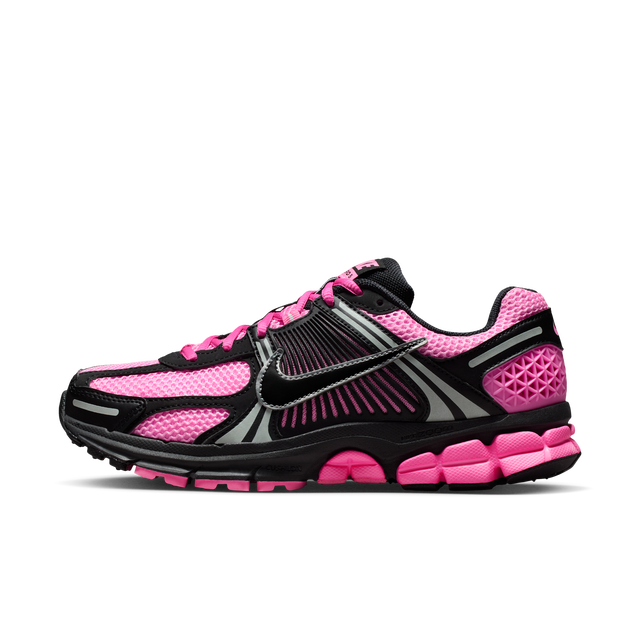 Zoom Vomero 5 with Reflective Design Accents