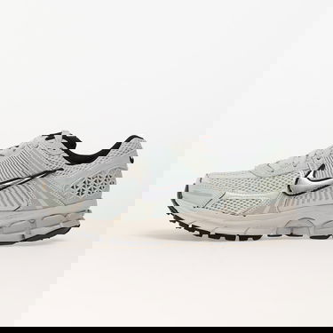 Кецове и обувки Nike Zoom Vomero 5 Light Silver Chrome W Зелено | FN6742-001, 0