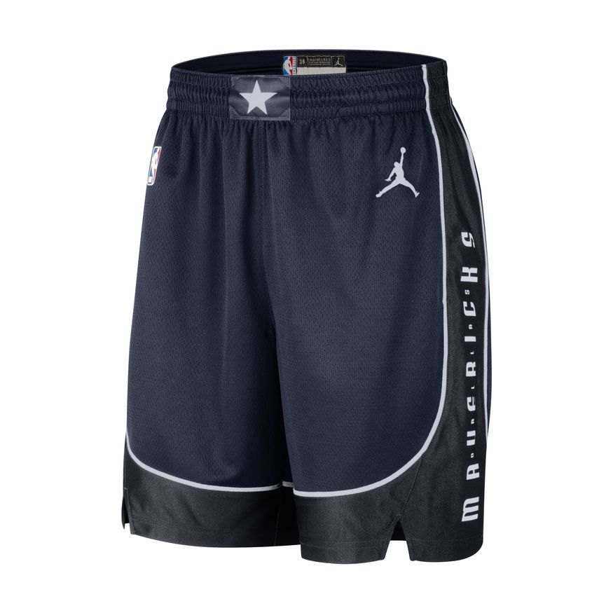 Къси панталони Jordan NBA Dri-FIT Dallas Mavericks Statement Edition 2022 Swingman Shorts Черно | DO9427-419, 1
