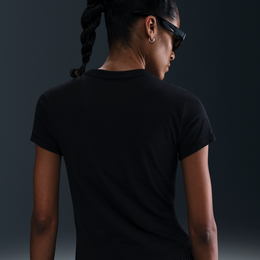Тениска Nike Sportswear Chill Knit Cropped Slim Fit T-Shirt Черно | HV6525-010, 1