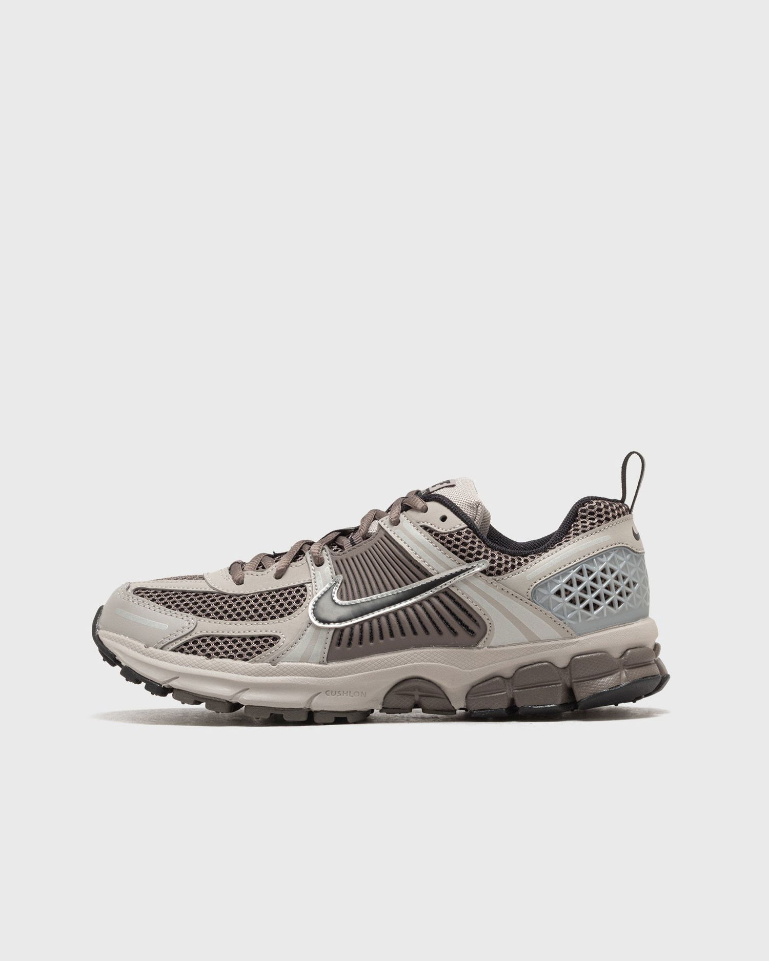 Кецове и обувки Nike VOMERO 5 (GS) Кафяво | HF6998-010, 0