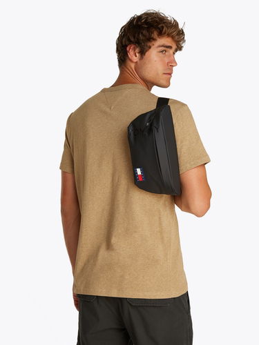 Чанта за кръста Tommy Hilfiger Tommy Jeans Daily Bumbag Черно | AM0AM13273BDS, 1