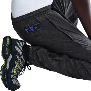 Спортни панталони Nike Kobe x FC Barcelona Graphic Pants Черно | hm4228-010, 3