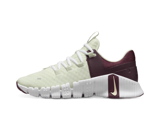 Кецове и обувки Nike Free Metcon 5 W Зелено | FN7099-020