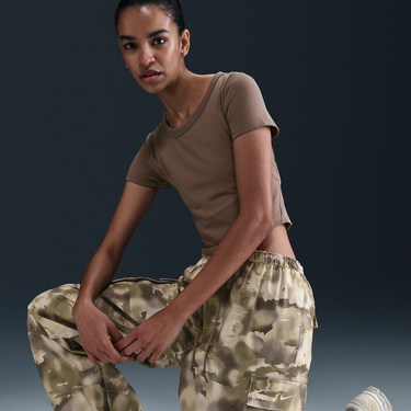 Карго панталони Nike Nike Sportswear Loose Fit Mid-Rise Cargo Pants Бежово | HM9015-104, 2