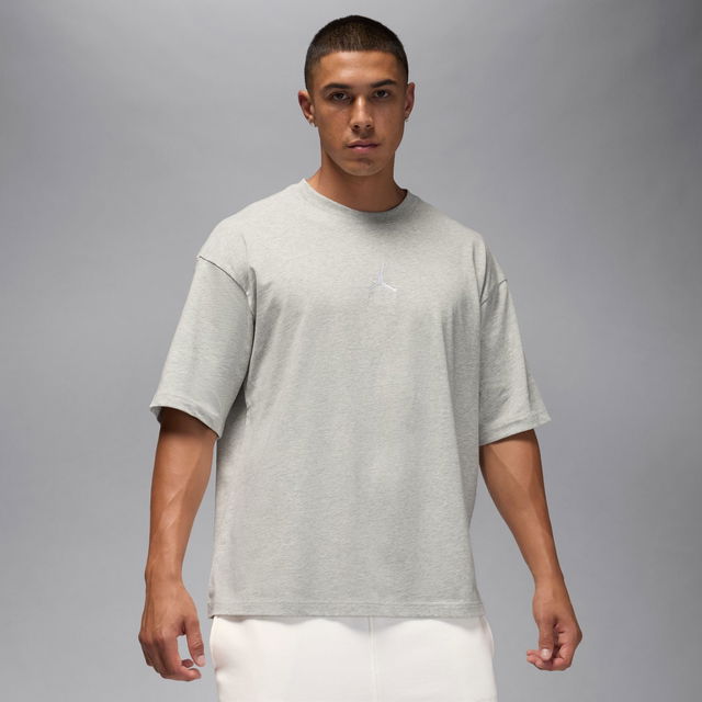 Jordan Flight Essentials Oversized T-Shirt