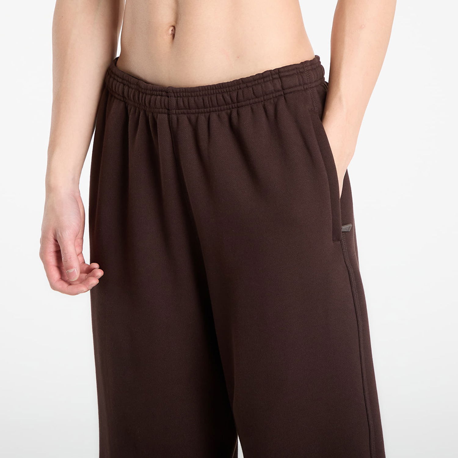 Спортни панталони adidas Originals Equipment Wide Leg Sweatpant Кафяво | KS0494, 1