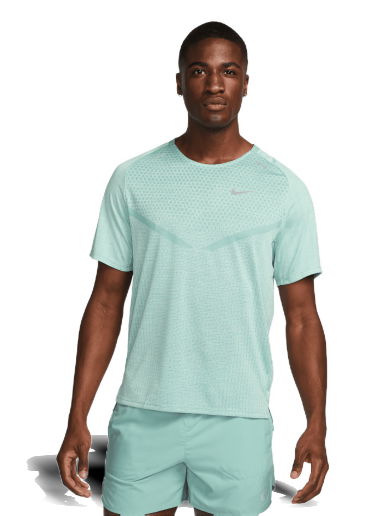 Тениска Nike TechKnit Dri-FIT ADV Тюркоазено | DM4753-310