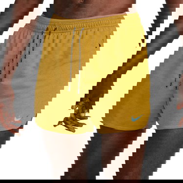 Къси панталони Nike Dri-FIT Stride Run Division Shorts Жълто | fb6870-716, 0