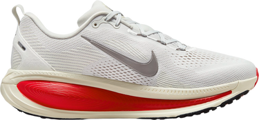Кецове и обувки Nike Vomero 18 Бяло | hm6803-001, 2