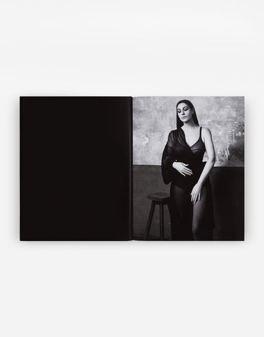 Книга и списание Dolce & Gabbana Monica Photography Book Черно | VL1146VLTW29V000, 3