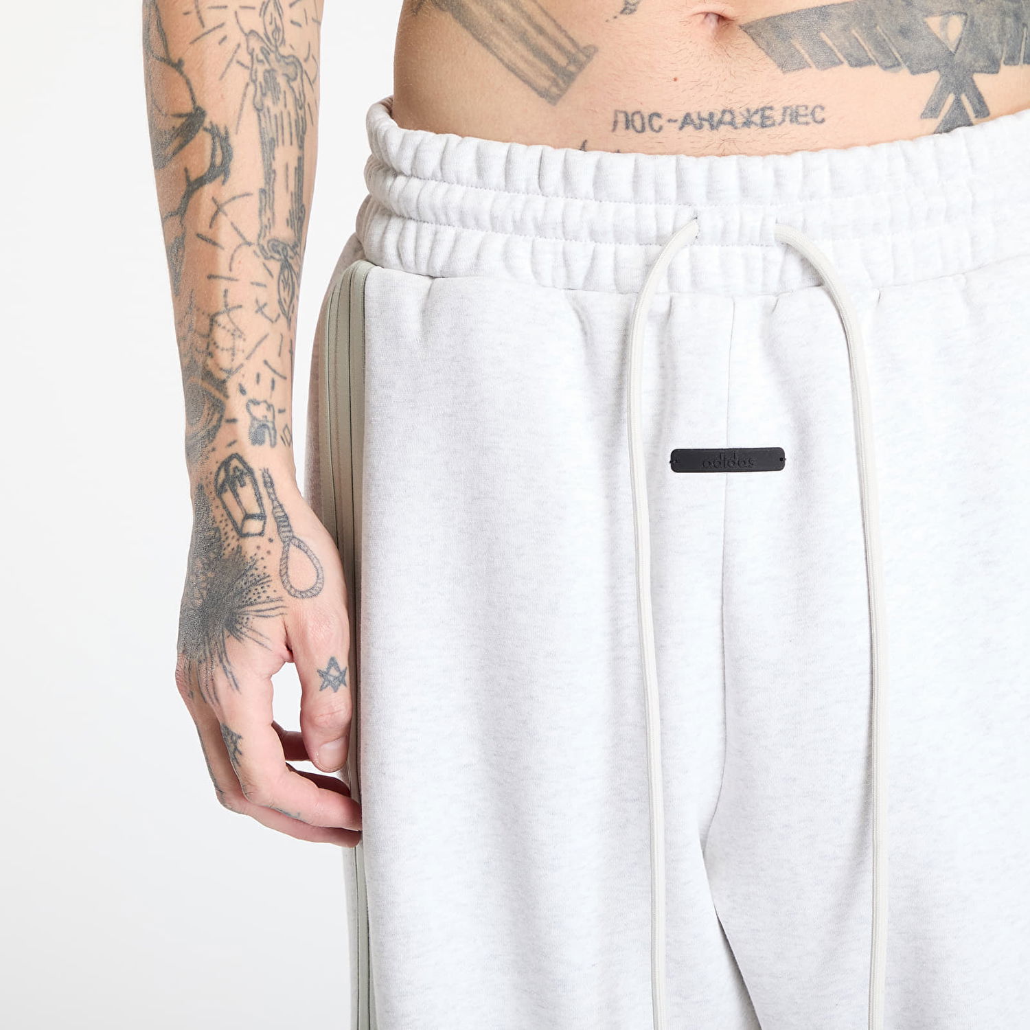 Спортни панталони adidas Originals Fear Of God Athletics Fleece Pants Сиво | KC6456, 1