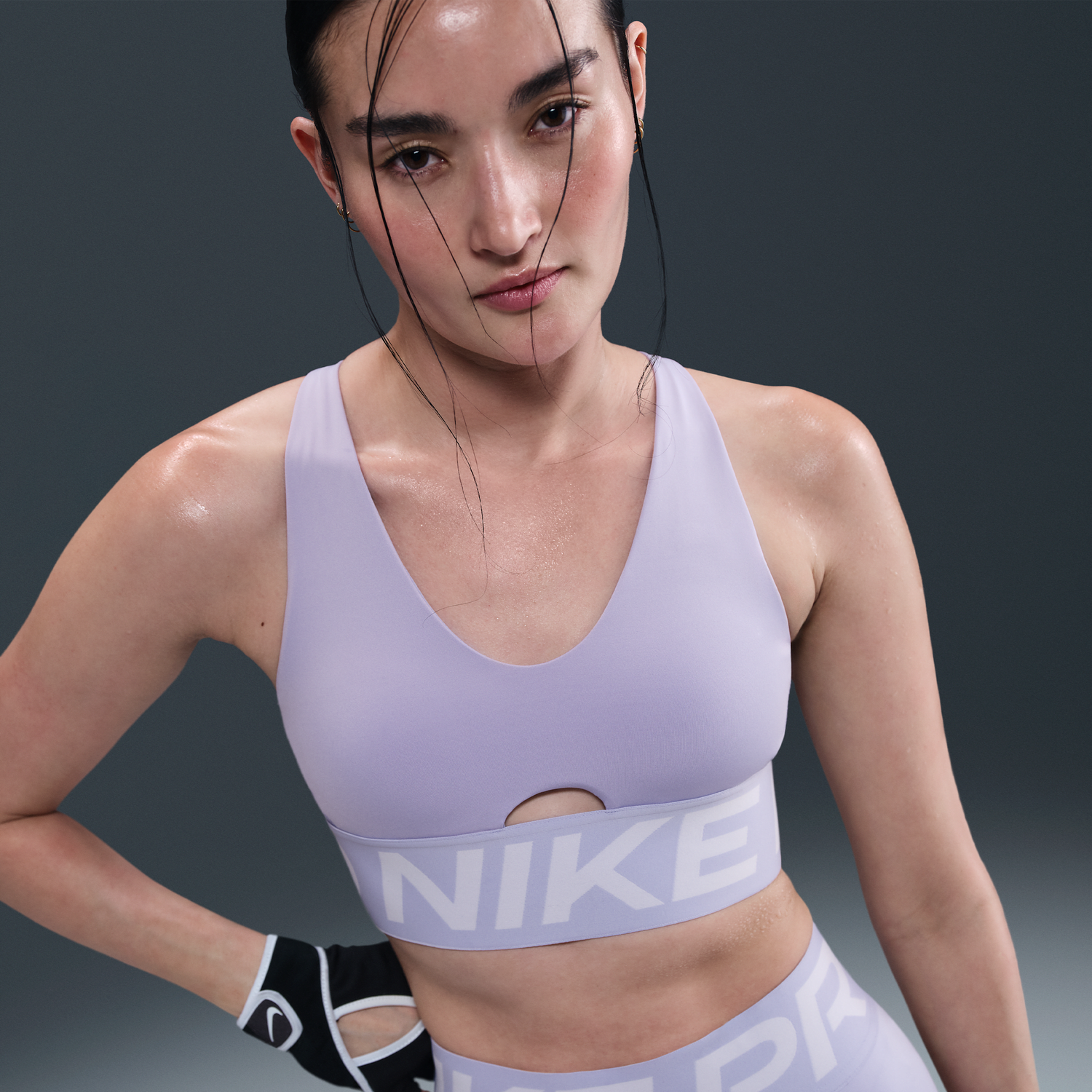 Сутиен Nike Pro Indy Plunge Medium-Support Padded Sports Bra Лилаво | HF7324-533, 1