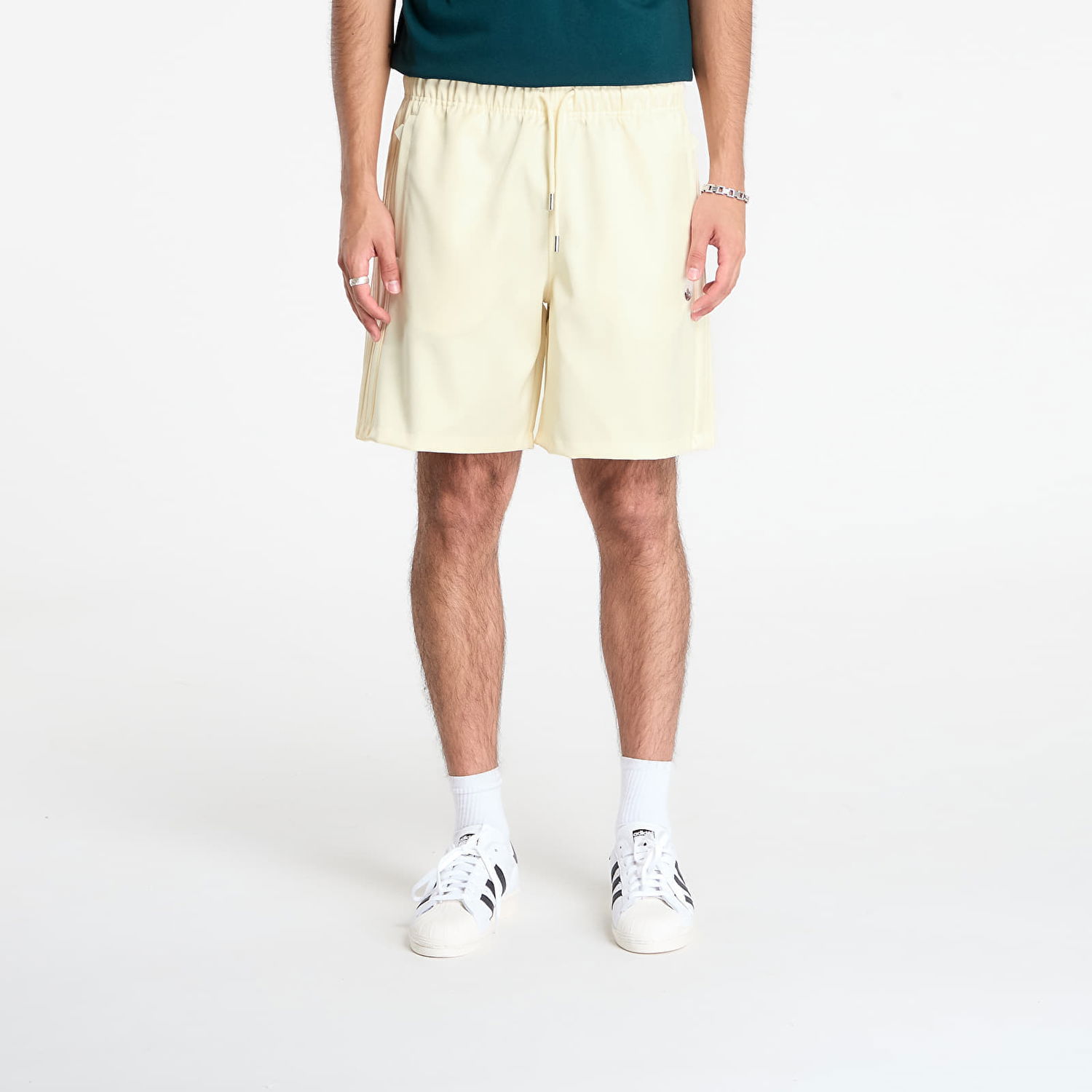 Къси панталони adidas Originals Satin Short Crew Shorts Жълто | JV7605, 0