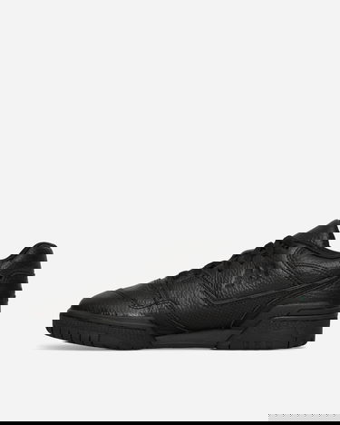 Кецове и обувки New Balance Sneakers in Black, Черно | BB550PBB, 3
