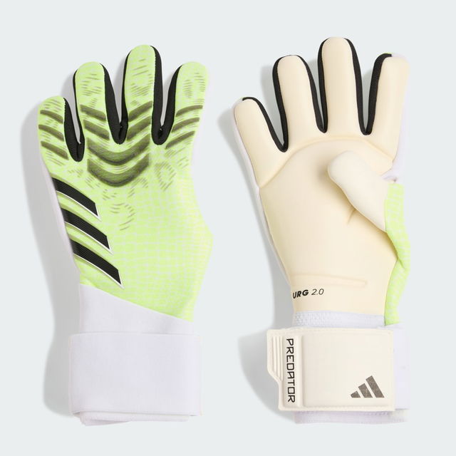 Predator Pro Goalkeeper Gloves