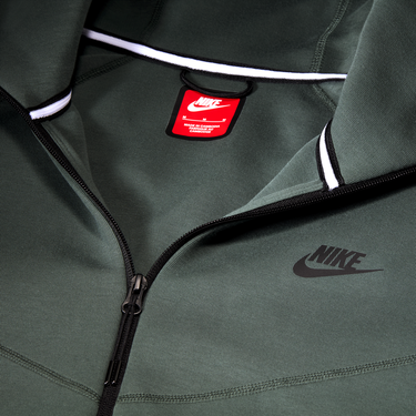 Ветровка Nike Sportswear Tech Fleece Windrunner Зелено | FB7921-338, 2