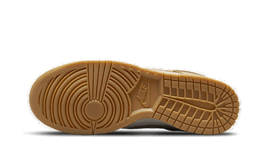 Кецове и обувки Nike Dunk Low "Khaki Suede Gum" Бежово | DZ4513-200, 3
