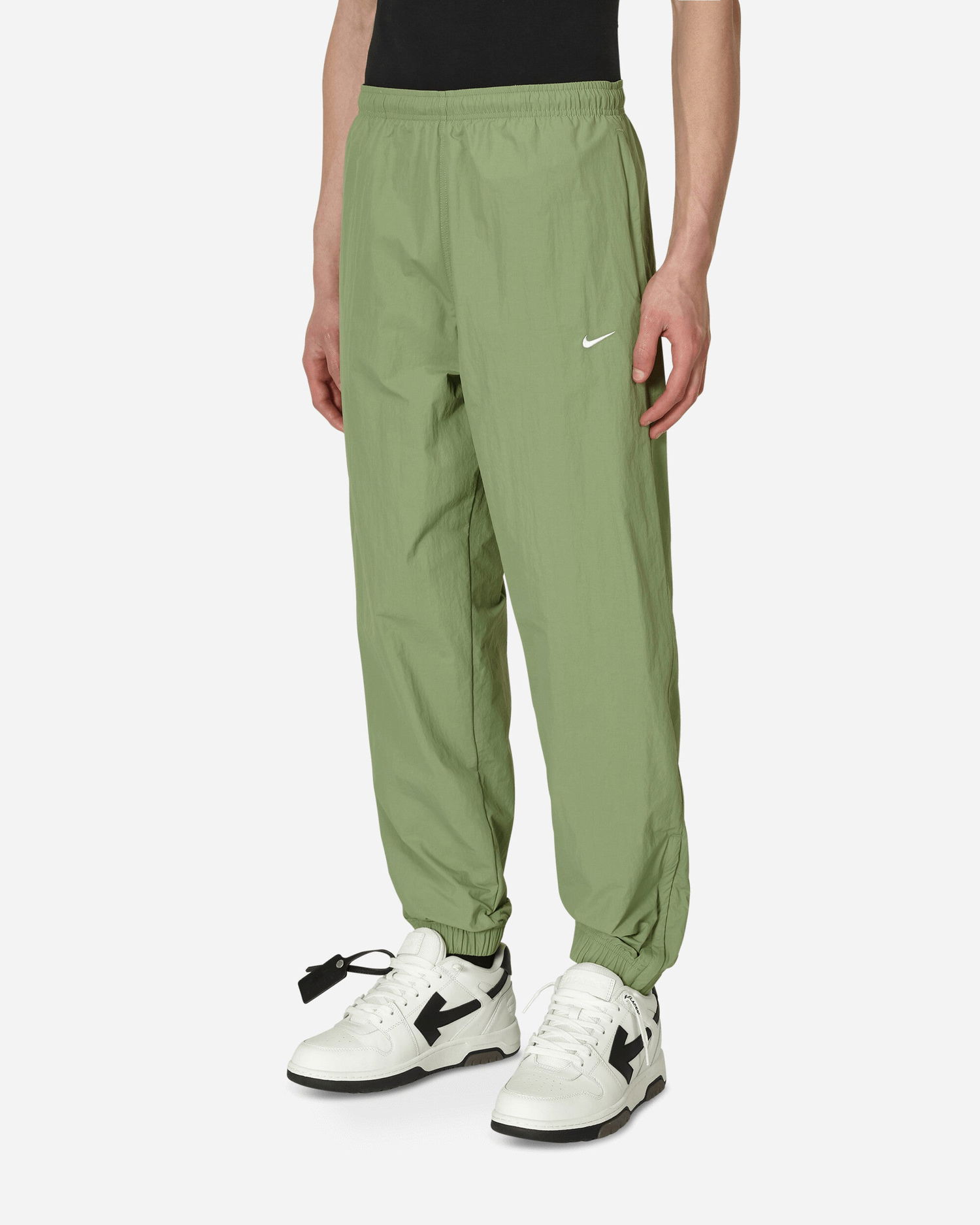 Панталони Nike Solo Swoosh Woven Track Pants Зелено | DQ6571-386, 1