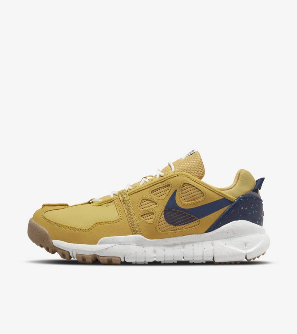 Кецове и обувки Nike Free Terra Vista Remastered "Sanded Gold" Жълто | CZ1757-700, 0