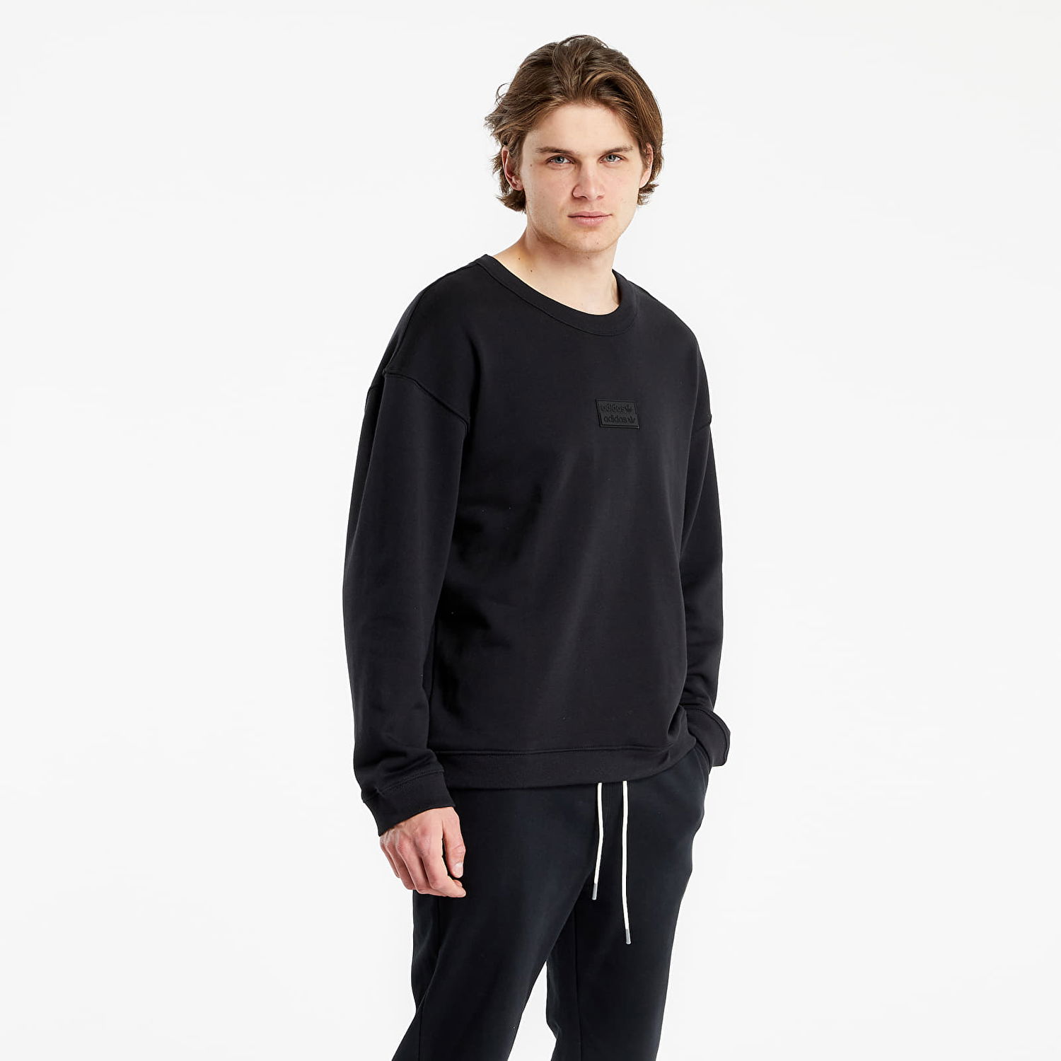 Суитчър adidas Originals R.Y.V. Silicone Double Linear Badge Crew Sweatshirt Черно | GN3293, 0